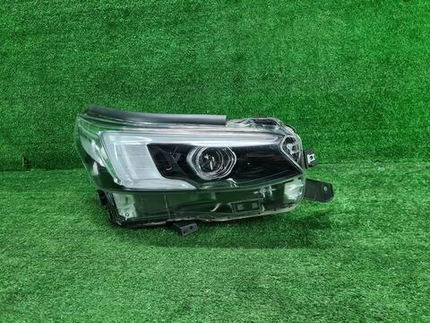 Фара правая Subaru Outback 6 (2019-2022) LED (В пленке)