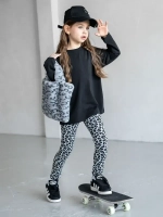 Костюм для девочки на осень