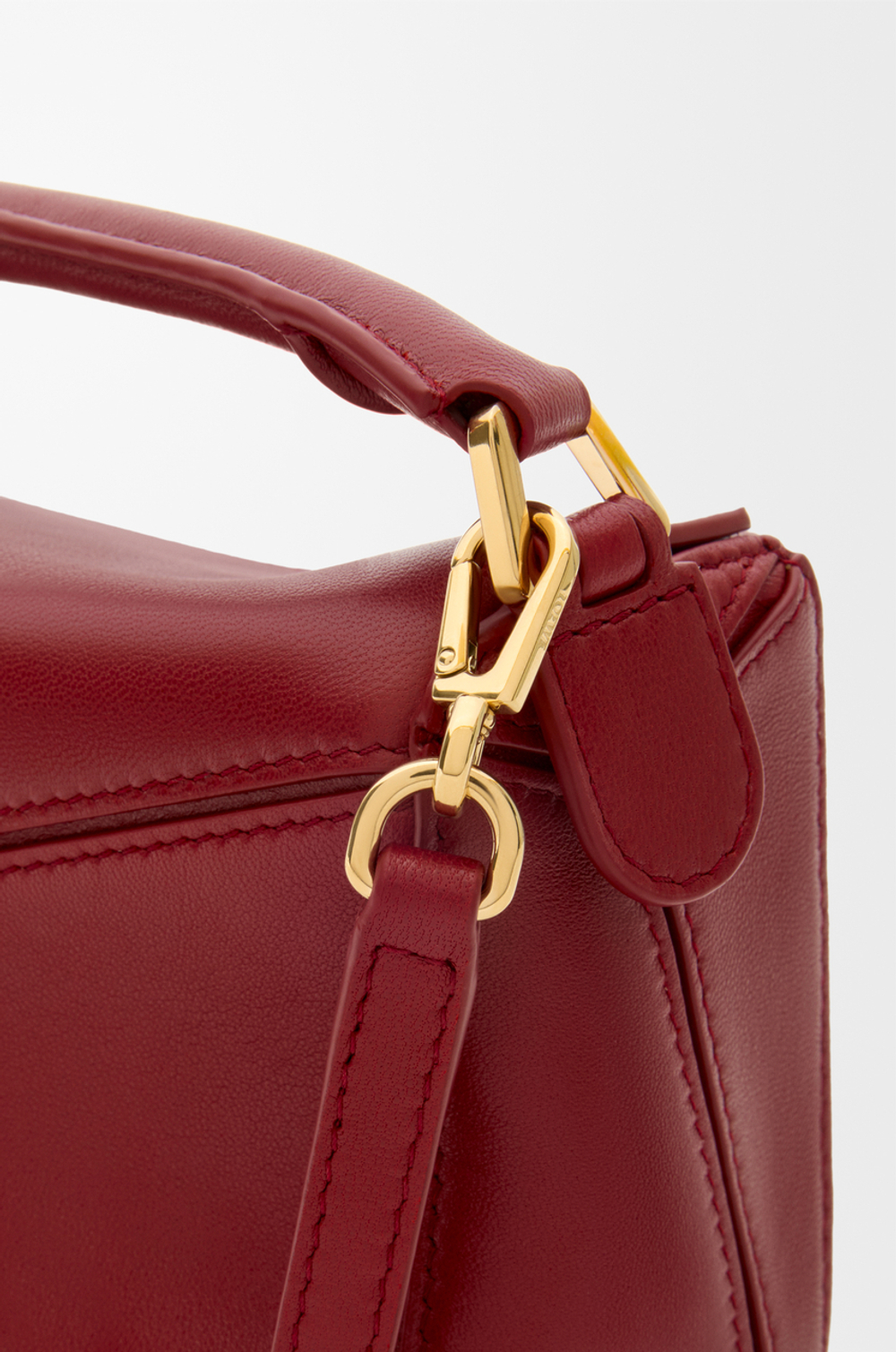 Loewe Сумка-мини Puzzle Featherlight из овечьей кожи наппа, красный