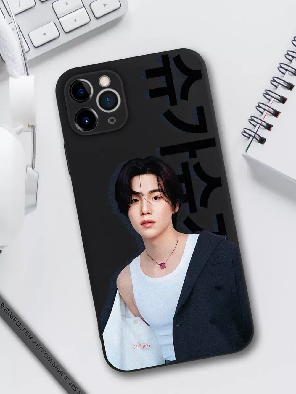 Чехол на iPhone 11 Pro Max