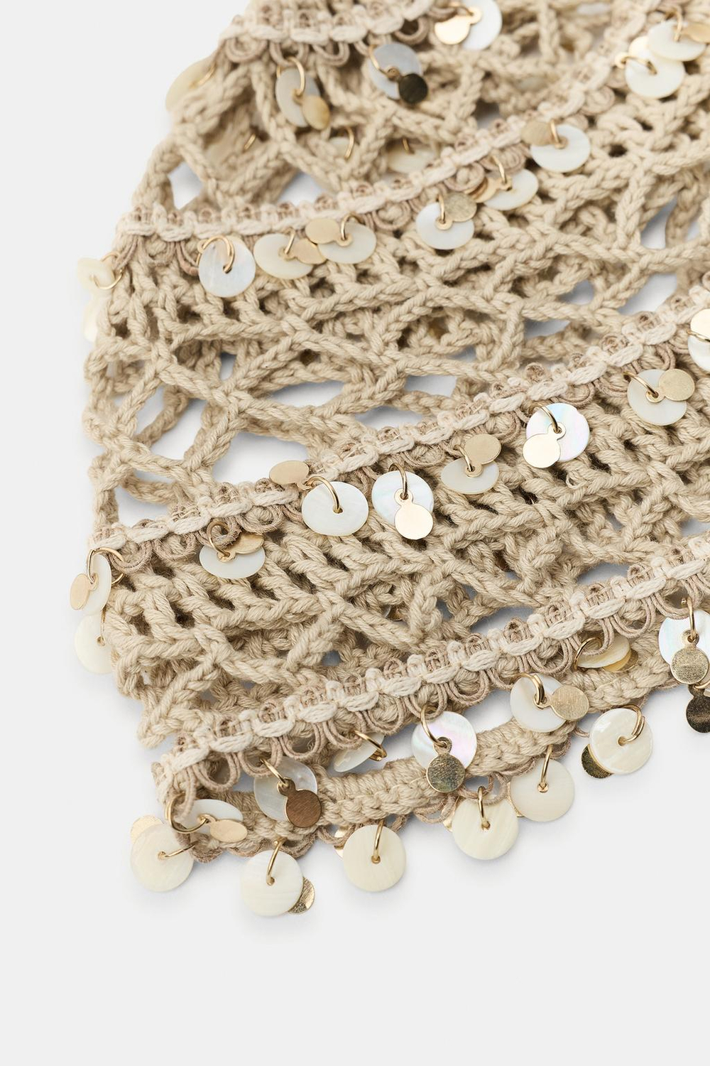 ZARA ШАПОЧКА ИЗ КРУЖЕВА КРОШЕ С РАКУШКАМИ, ЭКРЮ