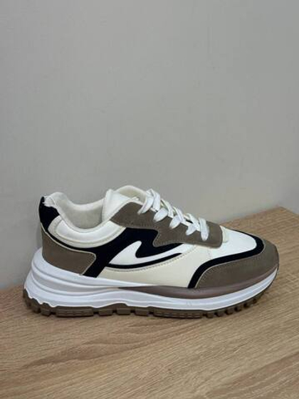 Кроссовки из эко кожи