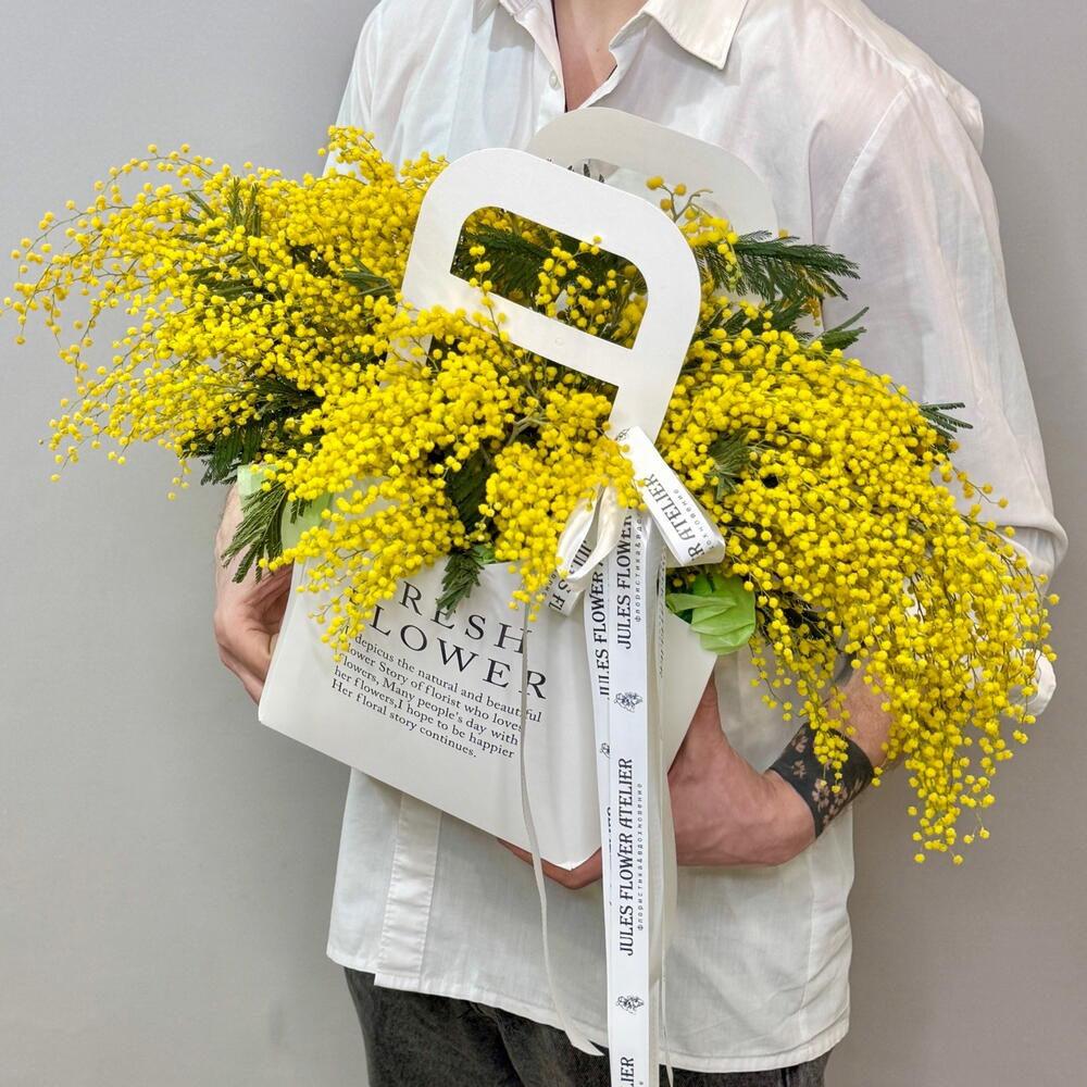 «Мимозье» композиция из мимозы