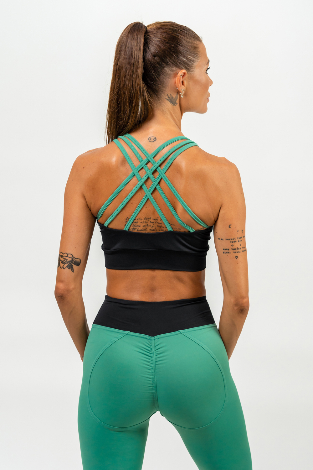 Топ HIGH-IMPACT PADDED SPORTS BRA SIGNATURE 472 Черно-Зеленый