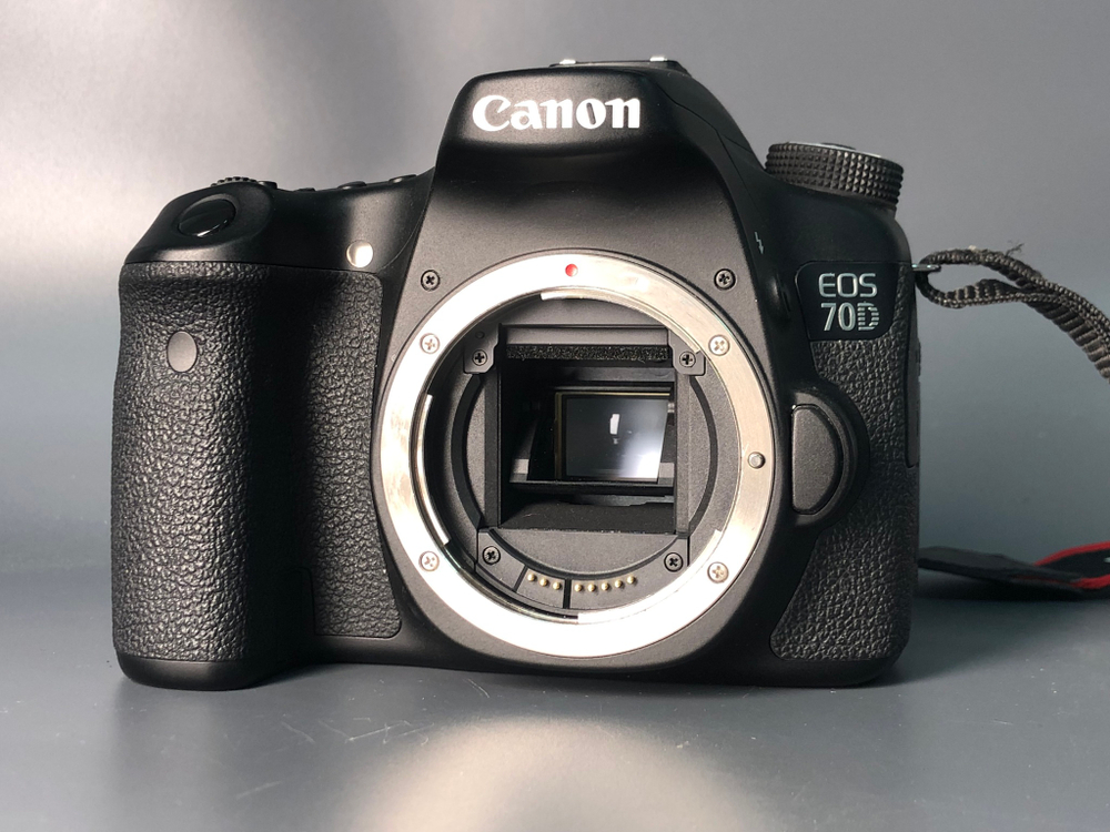Canon 70D, 5400 кадров пробега