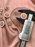 Пуговицы с белой эмалью в золоте и розово-золотистой серединкой с блестками