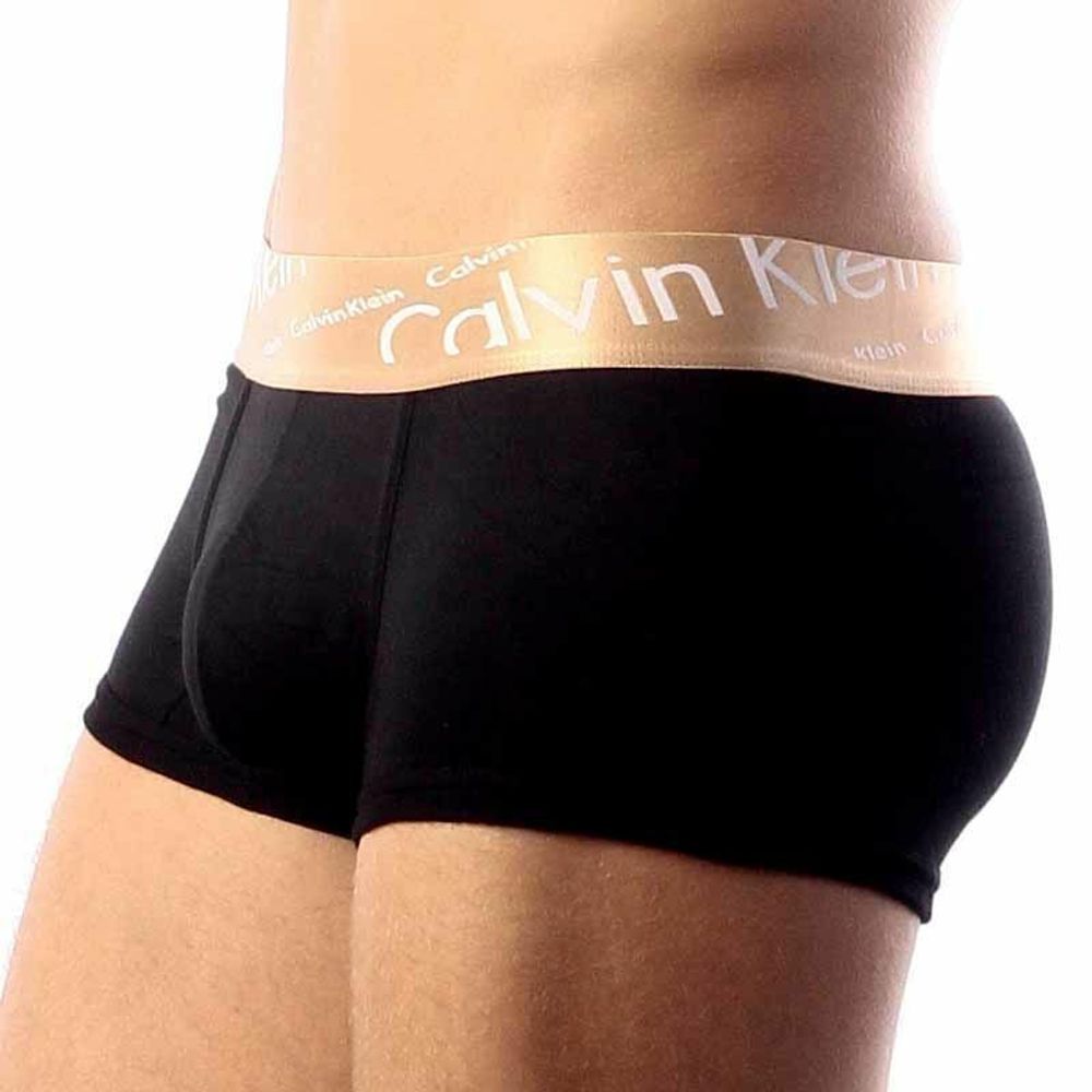 Мужские трусы боксеры черные с косой резинкой Calvin Klein Bronze Italics Boxer Black