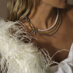 pearl spike choker