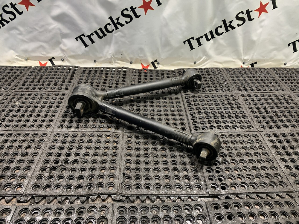 Тяга реактивная V-образная 2023г