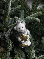 Новогодняя игрушка Медвежонок Рокки со звездочкой стекло