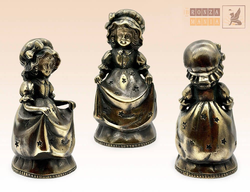 колокольчик Девочка в чепчике