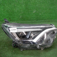 Фара правая Toyota RAV4 4 CA40 (2015-2019) LED