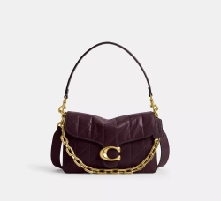 COACH СУМКА ЧЕРЕЗ ПЛЕЧО TABBY С ЦЕПОЧКОЙ И СТЕЖКОЙ, БОРДОВЫЙ