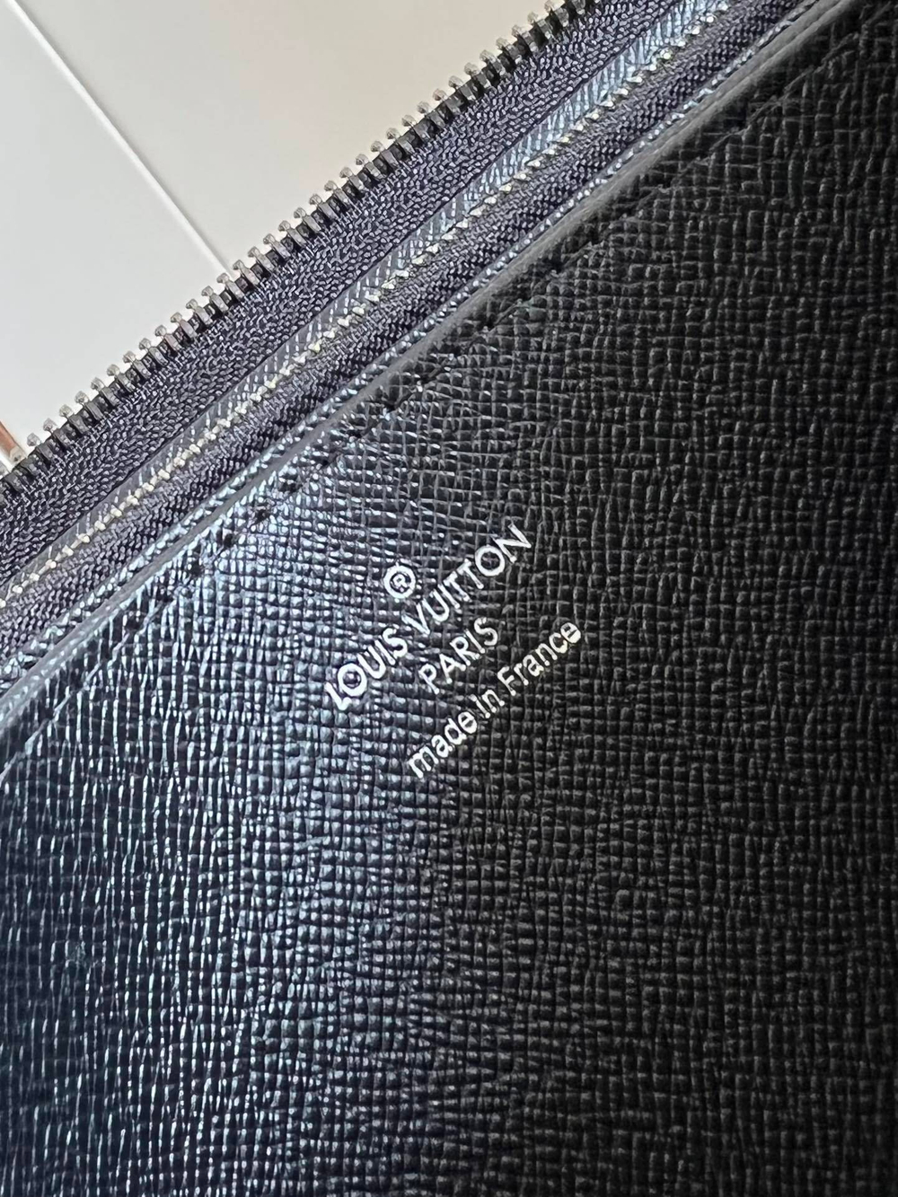 Louis Vuitton Zippy Wallet