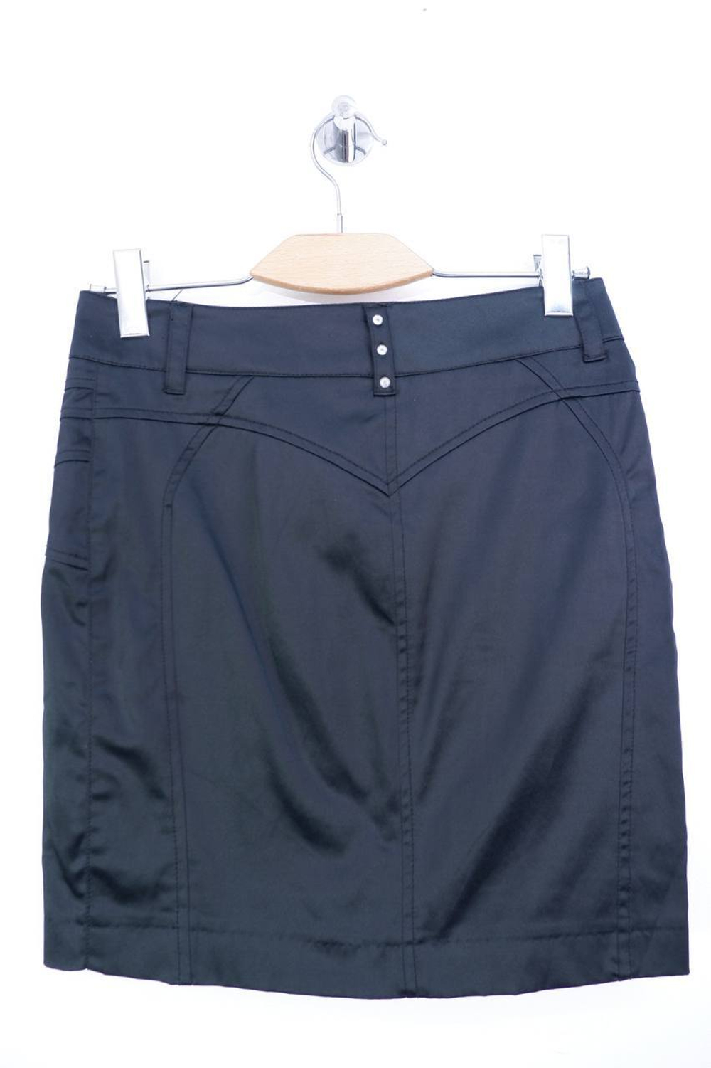 Юбка OGGI по фигуре из атласной ткани 44 размер