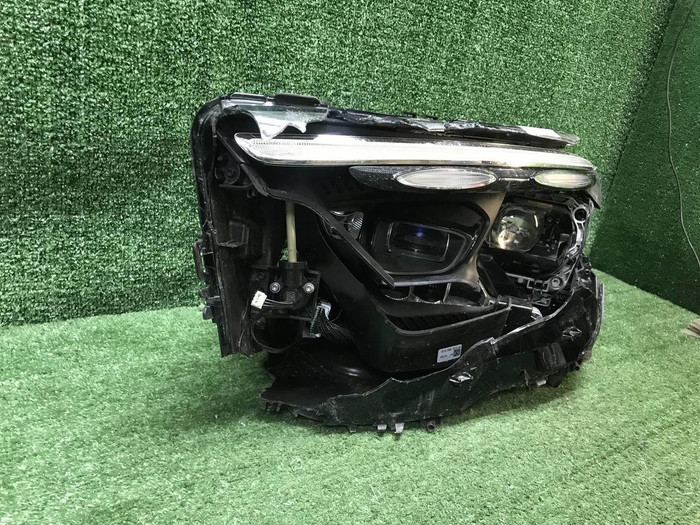 Битая Фара левая Mercedes GLC X254 (2022-н.в.) LED