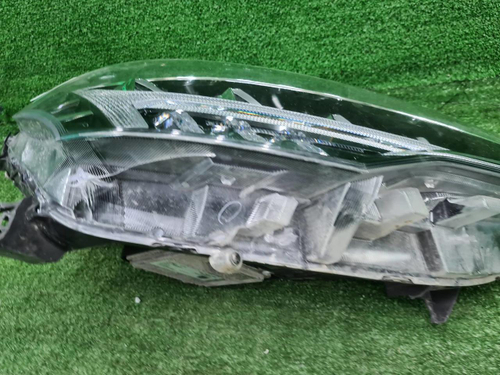 Битая Фара правая Haval Jolion (2021-н.в.) LED