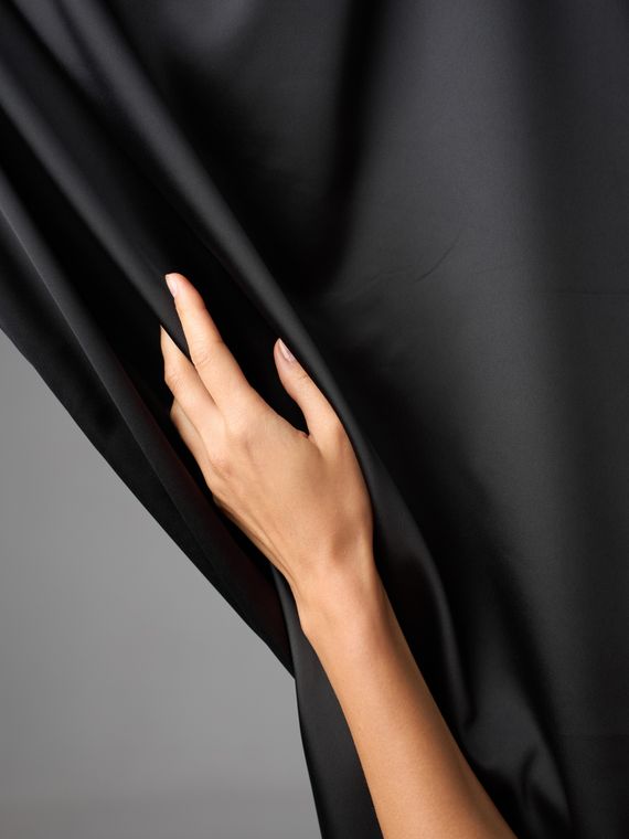 Атлас-стрейч бельевой арт. 1007, Китай, черный 170 (мерный лоскут)