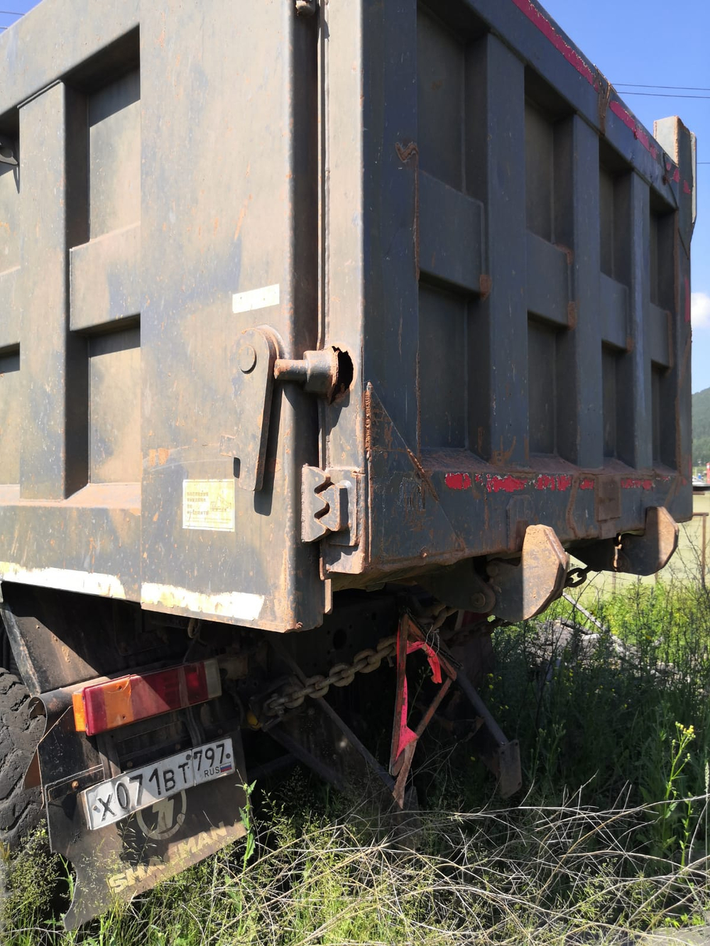 Shacman (Shaanxi) SX* 6x6 Самосвал SX32586V385 (Дизельный, 11,6 л, 423 л.с., МТ)