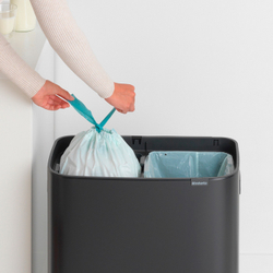 Мусорный бак Bo Touch Bin 2x30л Brabantia Черный матовый