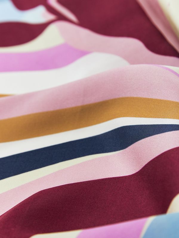 Платок из шелка, принт цветы