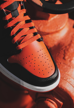 Мужские кроссовки Air Jordan 1 mid "alternate bred" DQ8426-060