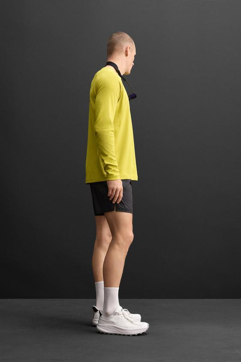 ZARA СПОРТИВНАЯ ФУТБОЛКА ИЗ РЕЛЬЕФНОЙ ТКАНИ, ЖЕЛТЫЙ