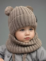 Шапка для мальчика со снудом осенняя