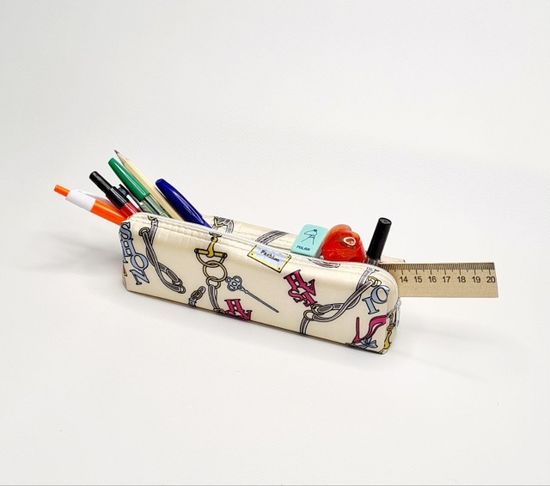 Школьный пенал с 2 отделениями, сиреневый, 11 предметов