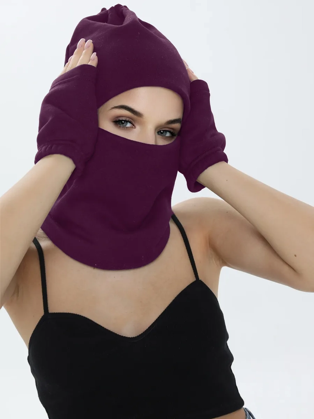 Шапка бини с начесом для хвоста, дред и кос