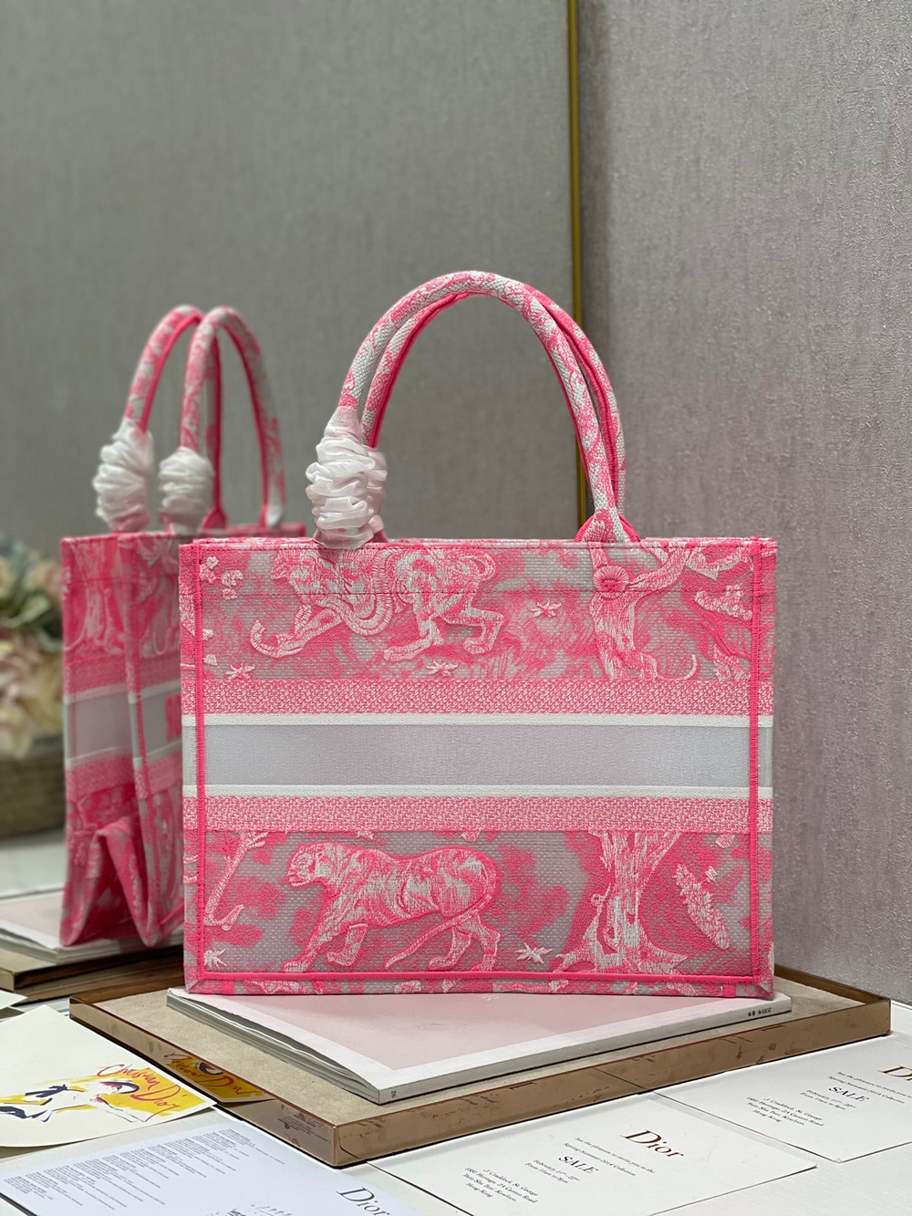 Christian Dior Book Tote 36 cm