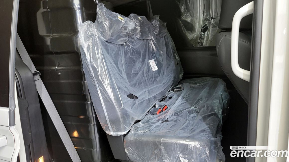 Hyundai Staria HEV 1.6 Cargo 5-и местный (05.2024)