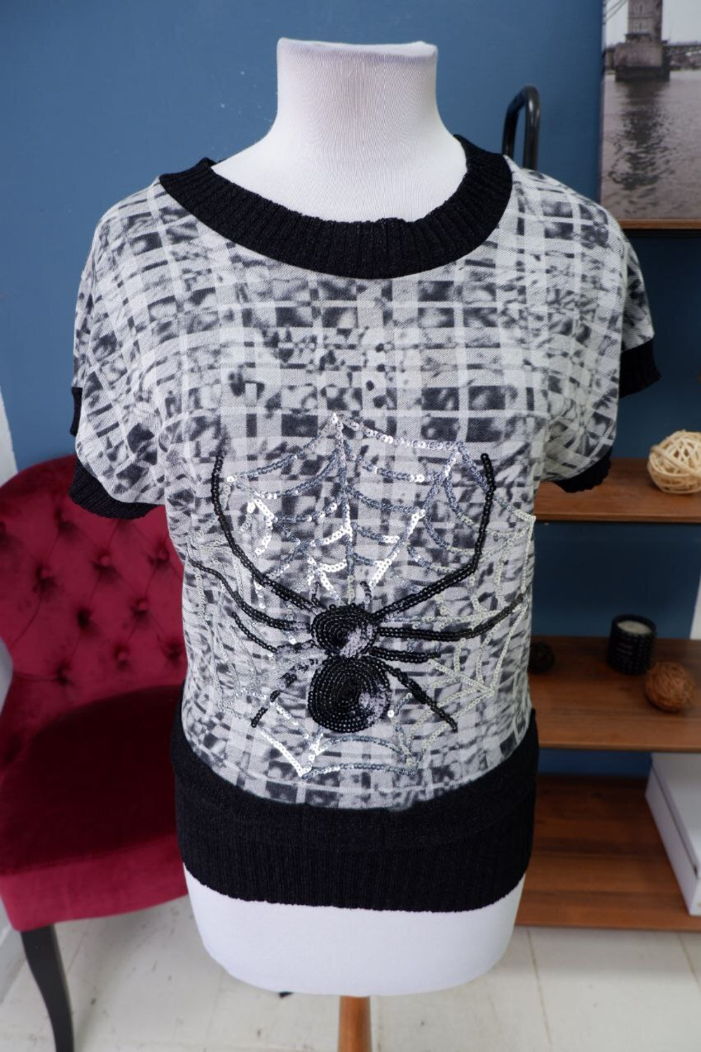 Джемпер оригинальный  48 размер