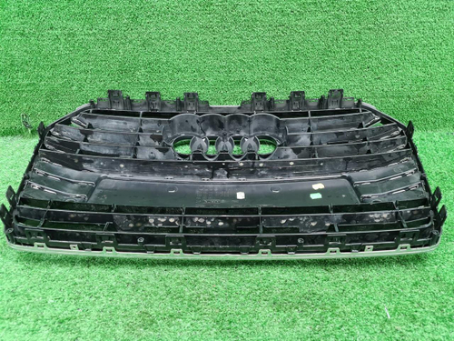 Решетка радиатора Audi A6 C7 (2014-2018)