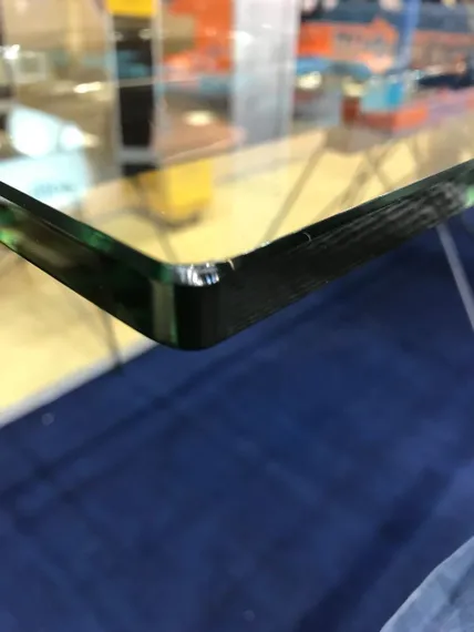 Стол раздвижной Everest 160-220х90 см, закаленное стекло