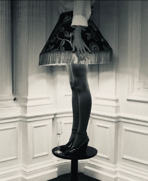 Люстра как диагноз интерьера: как выбрать светильник без стереотипов