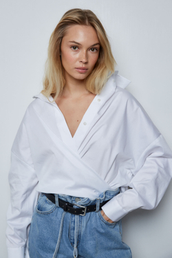 Рубашка свободного кроя из смесового хлопка белый