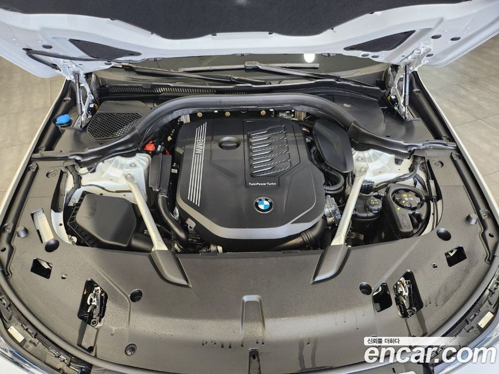 BMW 6 Series GT (G32) (09.2023)