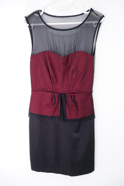 Платье красивое 44 размер