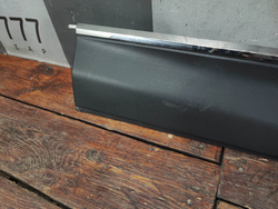 Накладка двери задней правой GAC GS8 2 21-нв Б/У Оригинал 7155102DRS0000