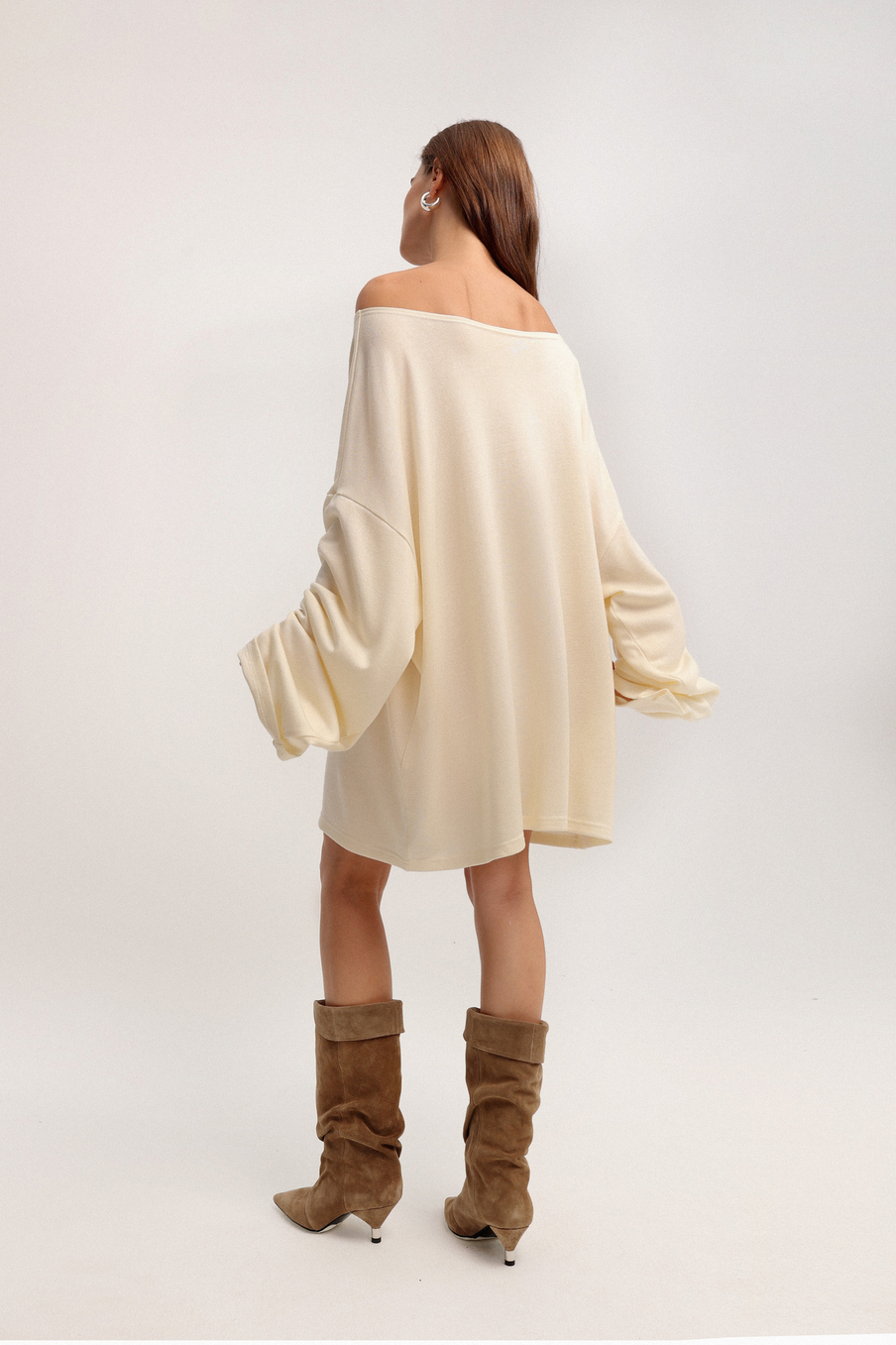 Лонгслив объемный