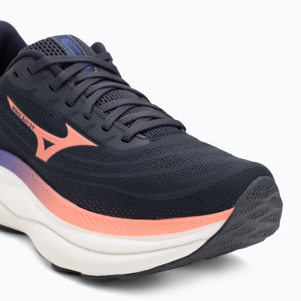 Женские Кроссовки для бега Mizuno Wave Sky 9 odyssey gray/striking coral/iris bloom
