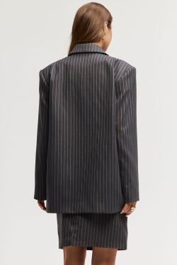 Пиджак свободный в полоску темно-серого цвета