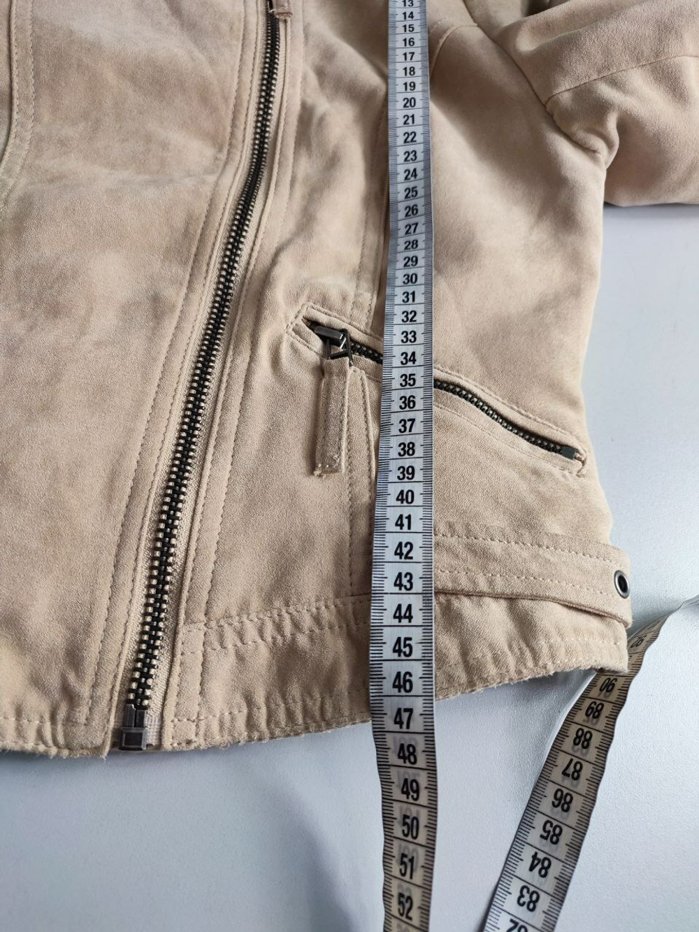 Куртка H&M стильная 42 размер