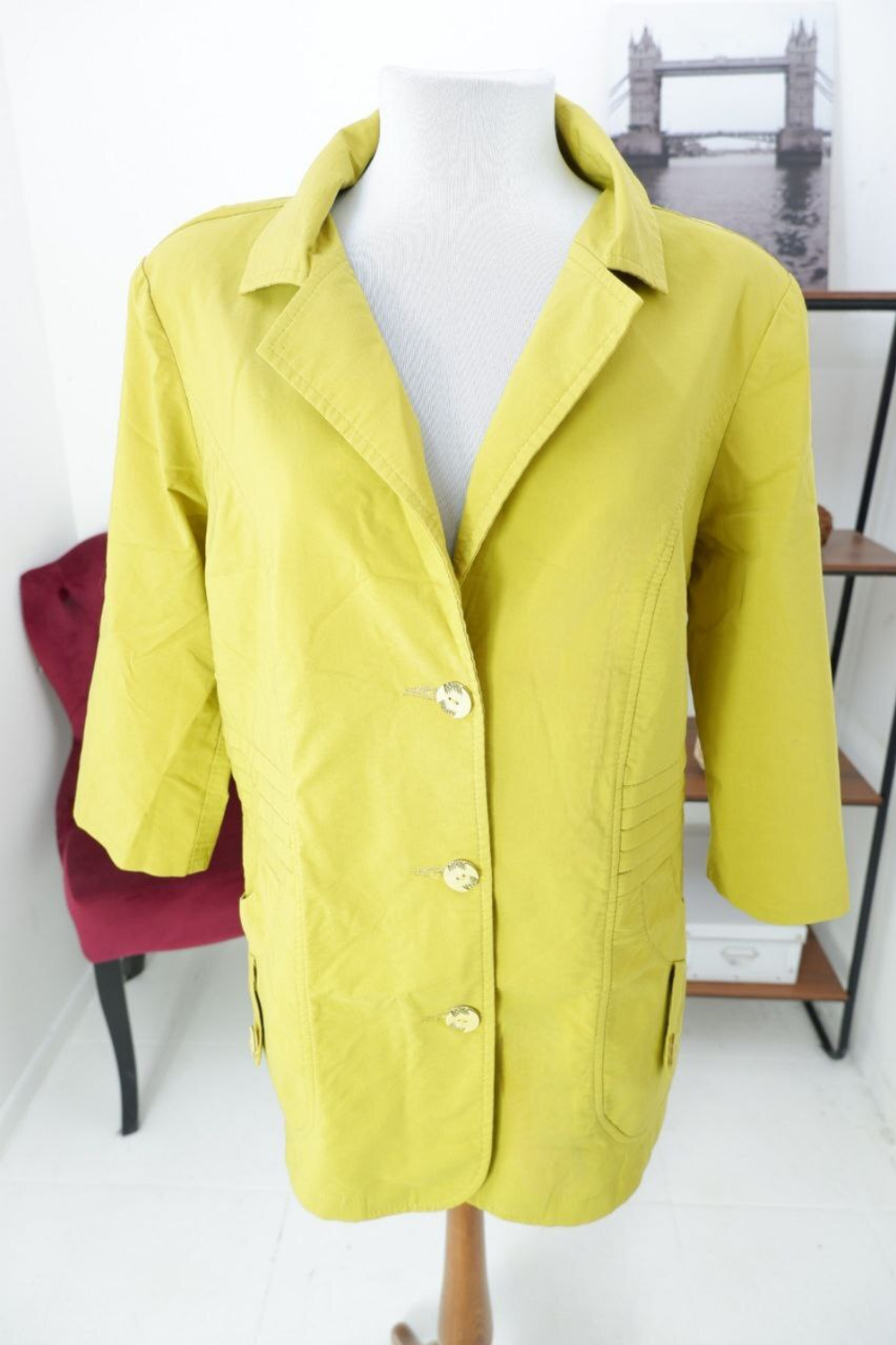 Жакет яркий 50 размер