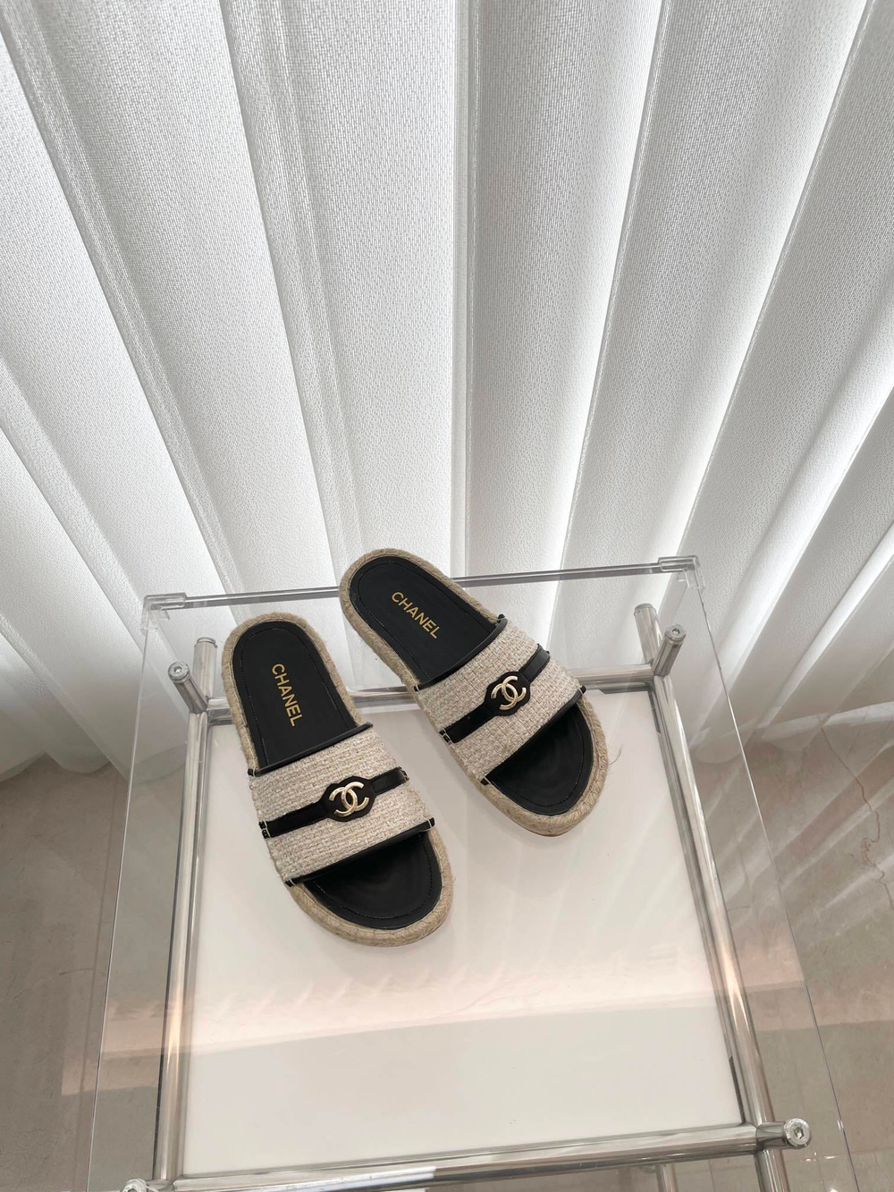 Chanel Slide