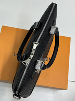 Портфель Louis Vuitton