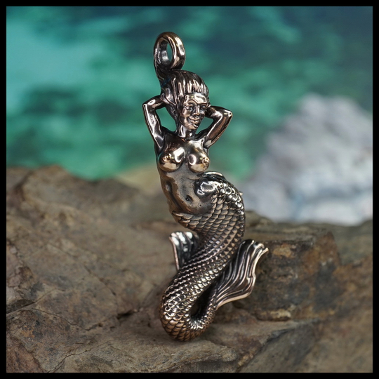 Брелок для ключей "Русалка топлес" , бронза