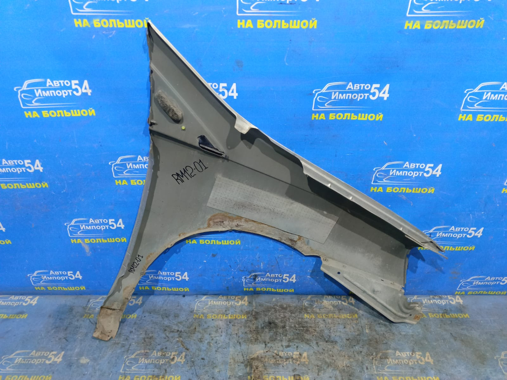 Крыло переднее левое NISSAN LIBERTY 2002