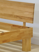 Кровать Buona Vita 90х200 из натурального дуба на ножках в стиле лофт